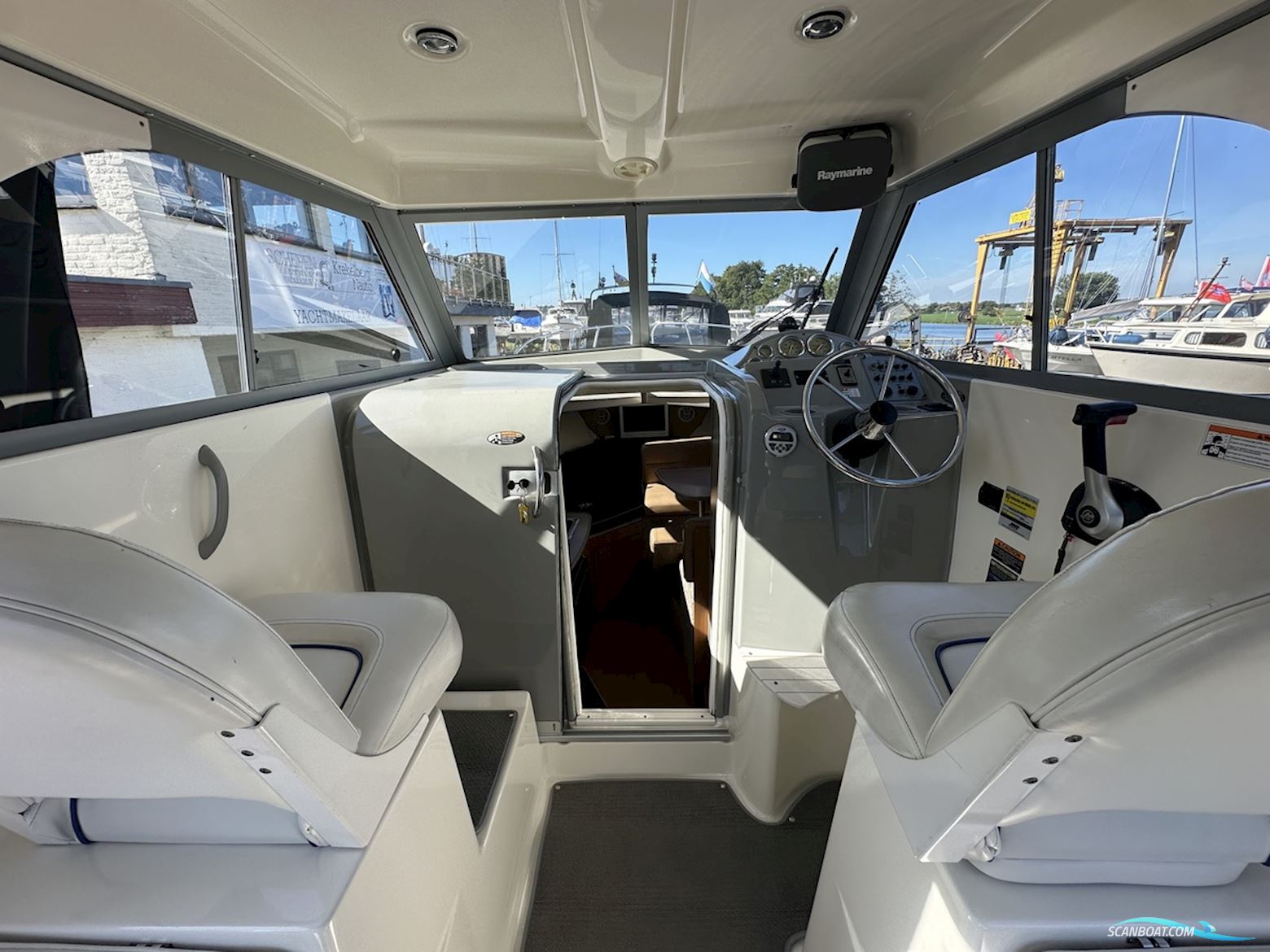 Bayliner 246 Discovery