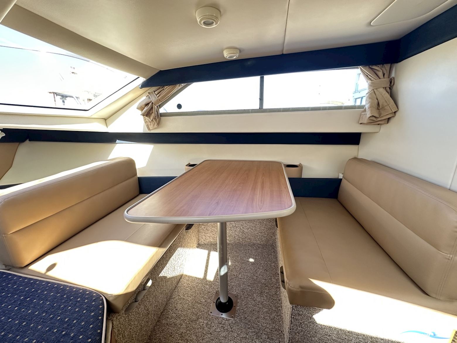 Bayliner 246 Discovery