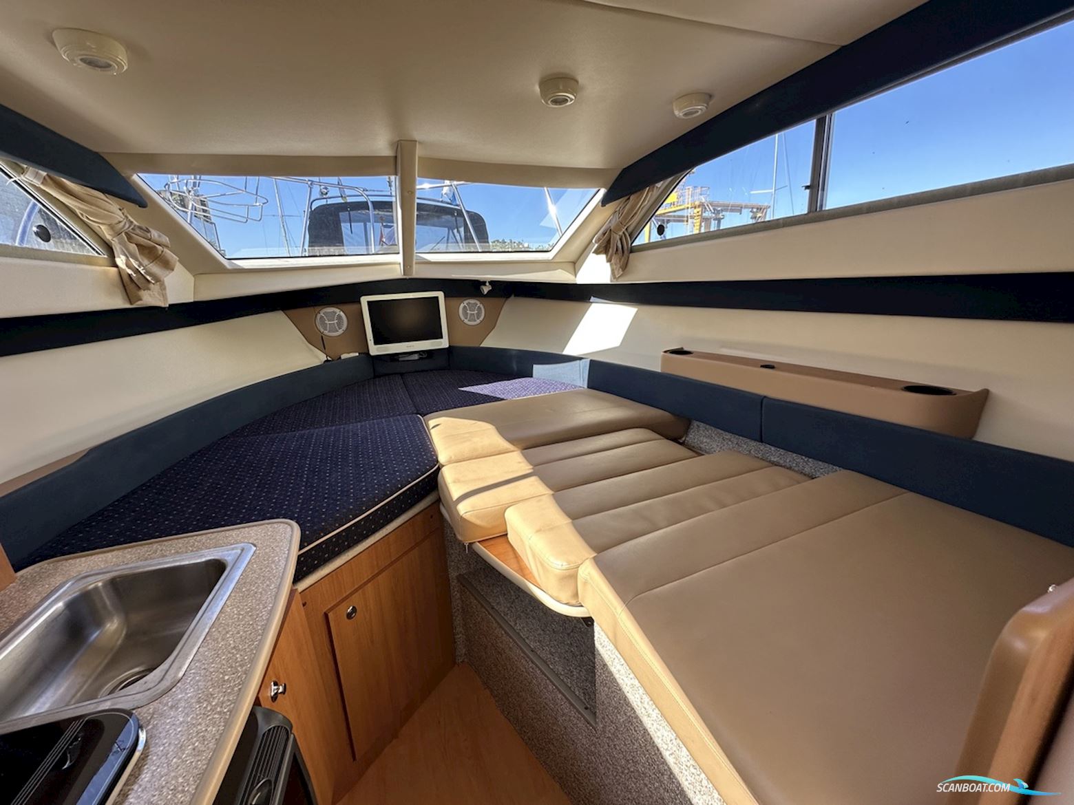 Bayliner 246 Discovery