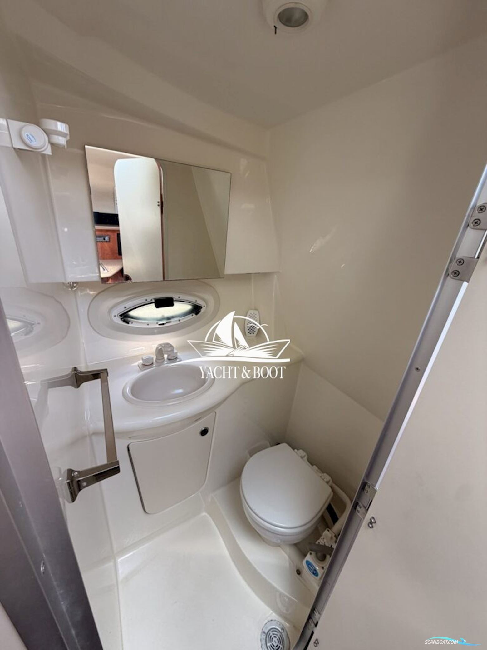 Bayliner 265