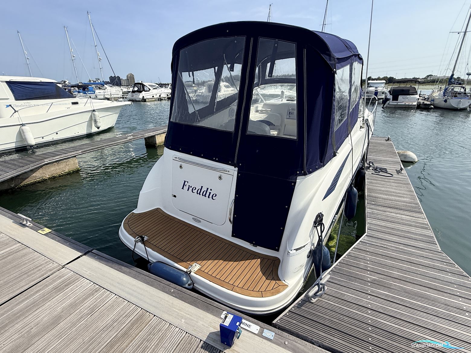 Bayliner 265