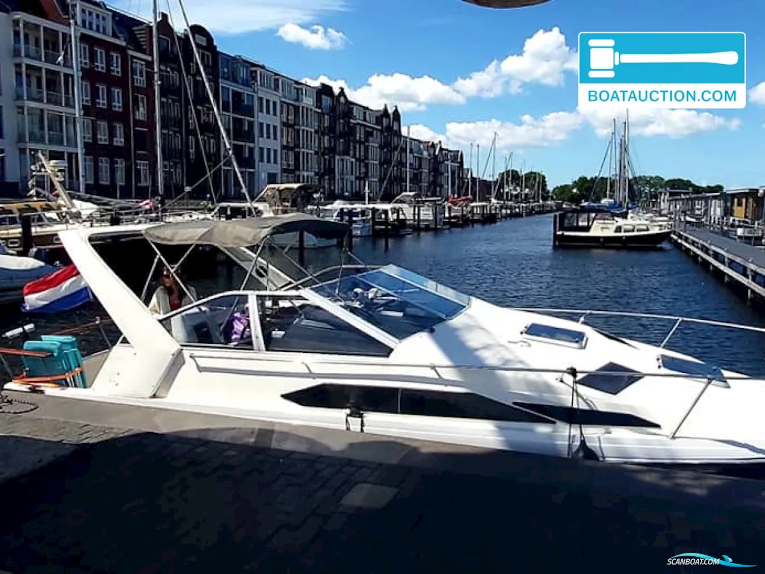 Bayliner 2655 wide body