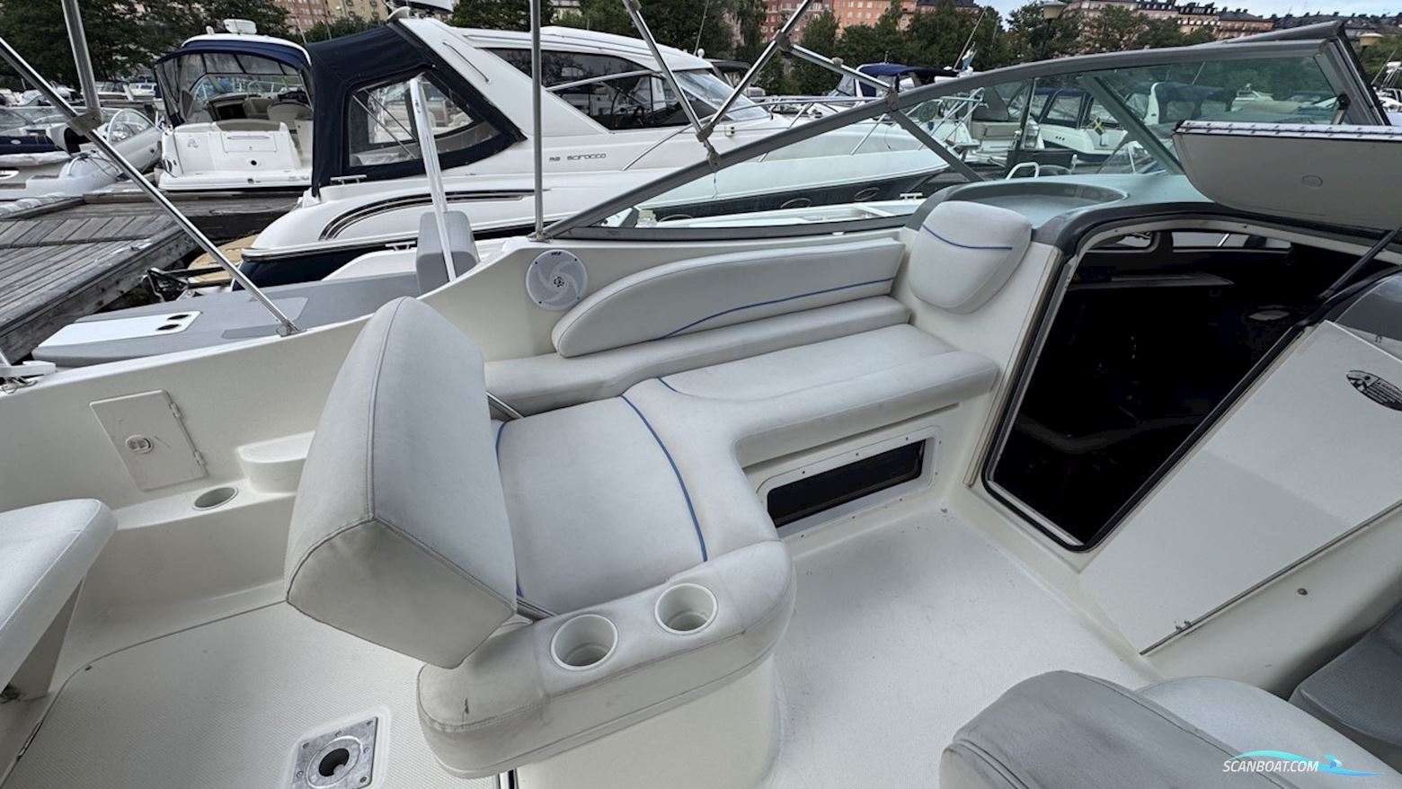 Bayliner 275C