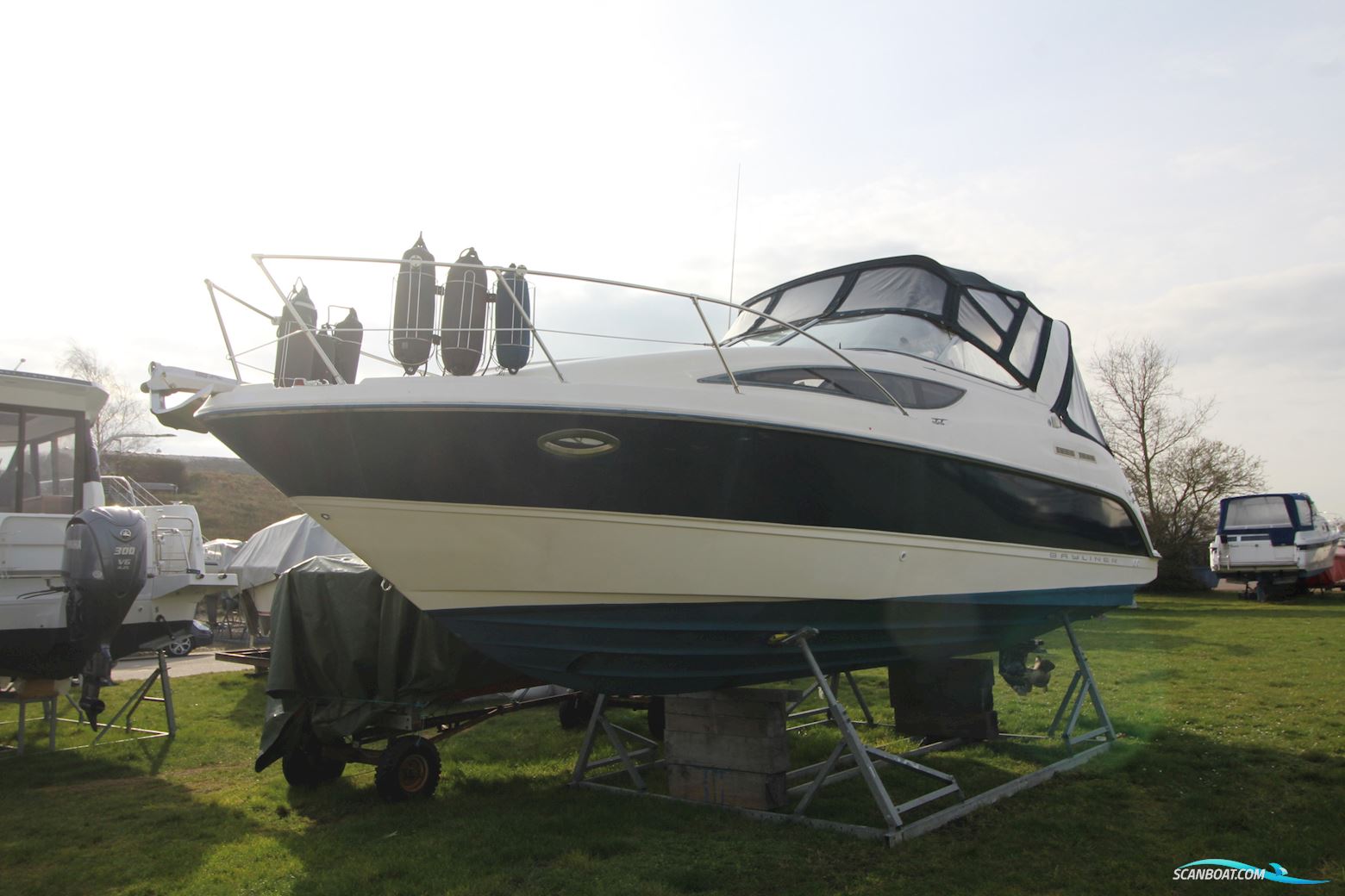Bayliner 285