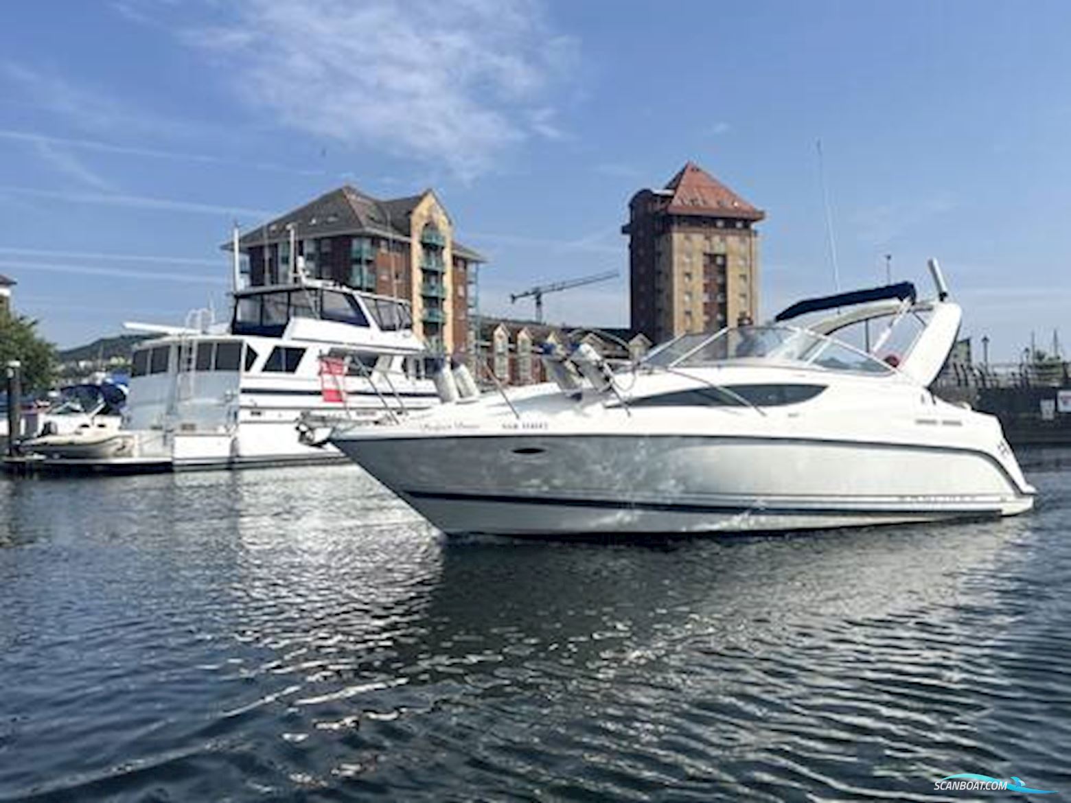 Bayliner 285 Motorbåd 2002, med Yanmar 4Lha-ST2 motor, England