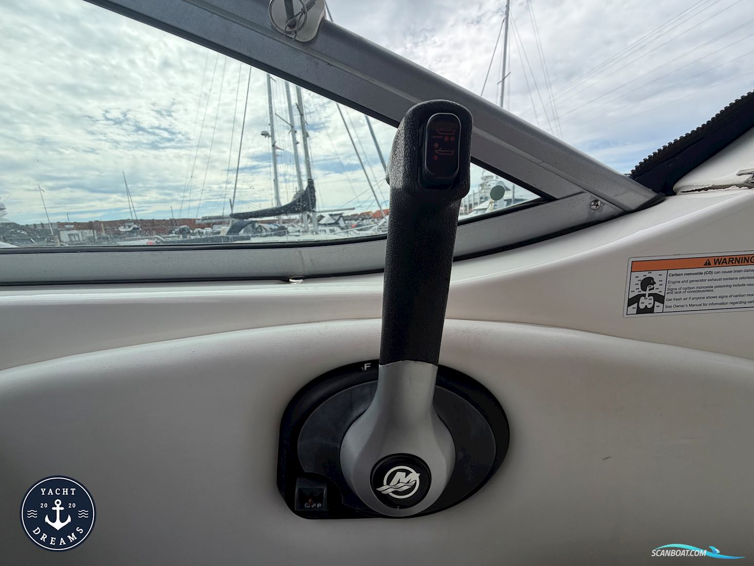 Bayliner 285