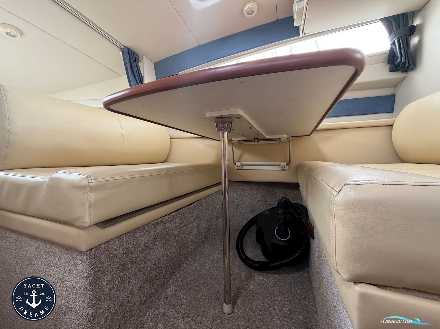 Bayliner 285