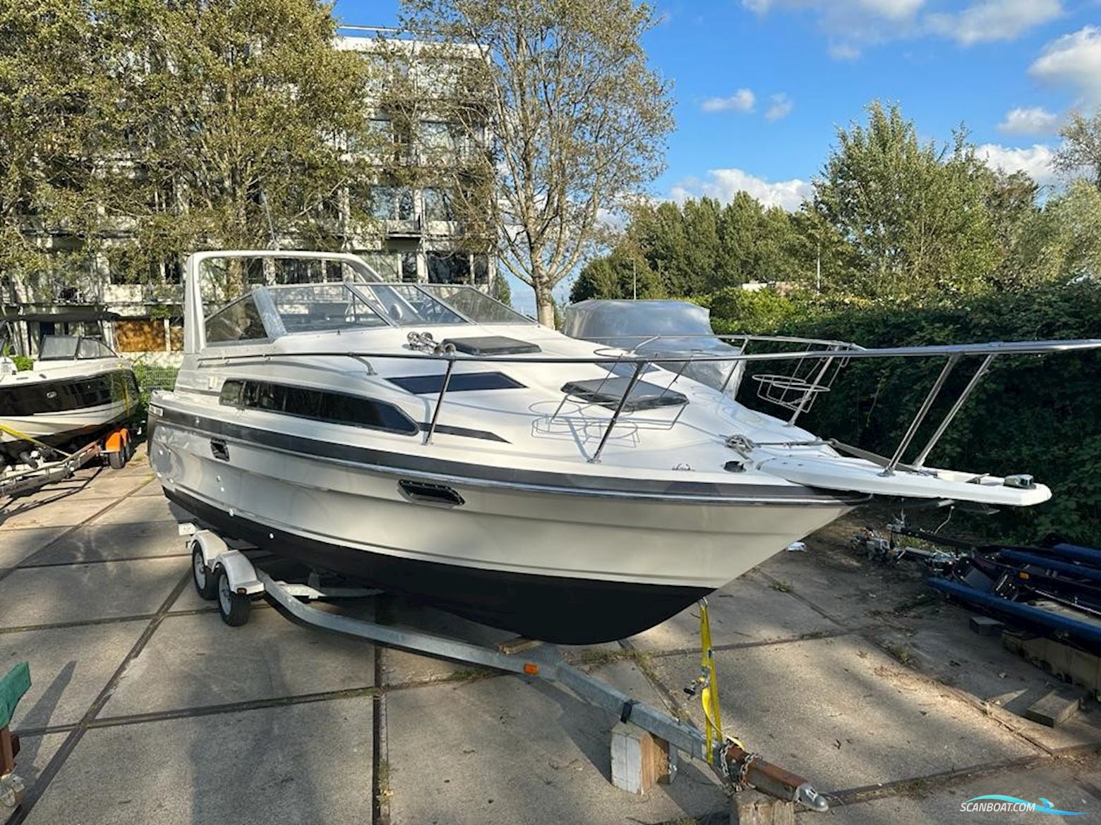 Bayliner 2855 Ciera Sunbridge Motorbåd 1991, med MerCruiser motor, Holland