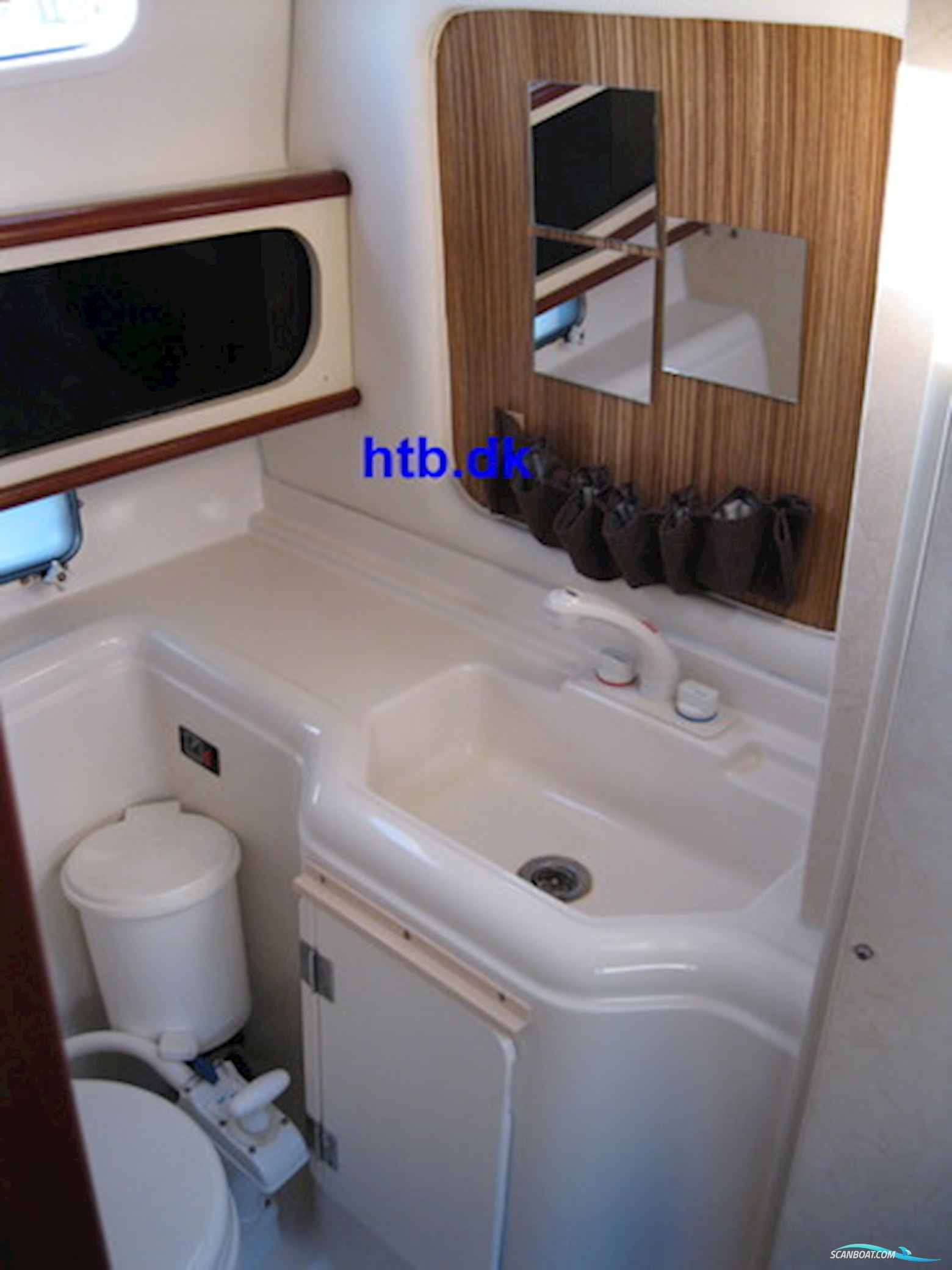 Bayliner 2855 m/Mercruiser 7,4L 330 hk 