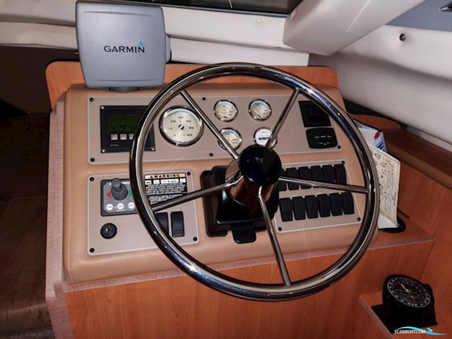 Bayliner 288 Flybridge Årg. 2008 - 250 HK Diesel...Solgt