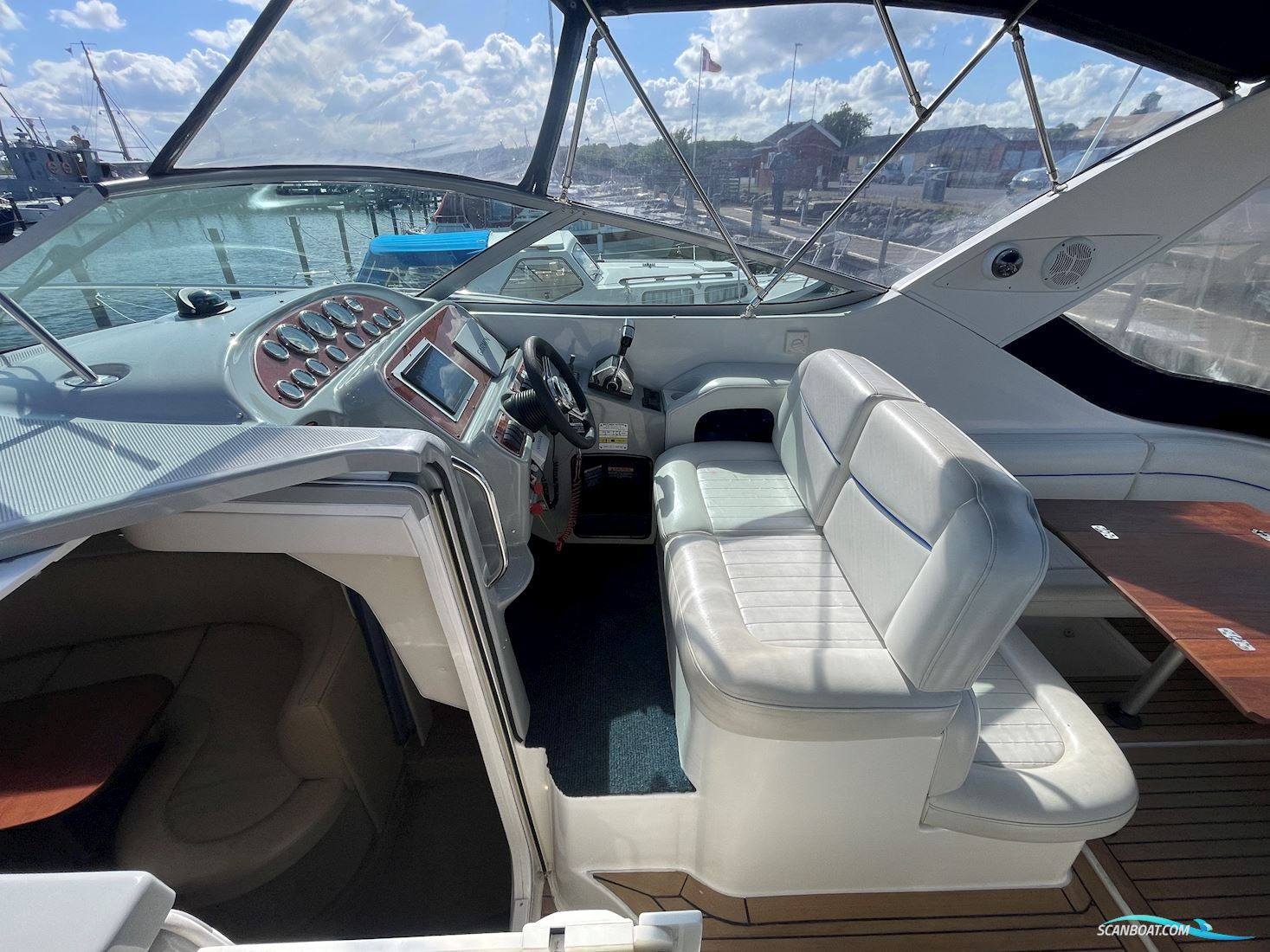 Bayliner 305 Ciera