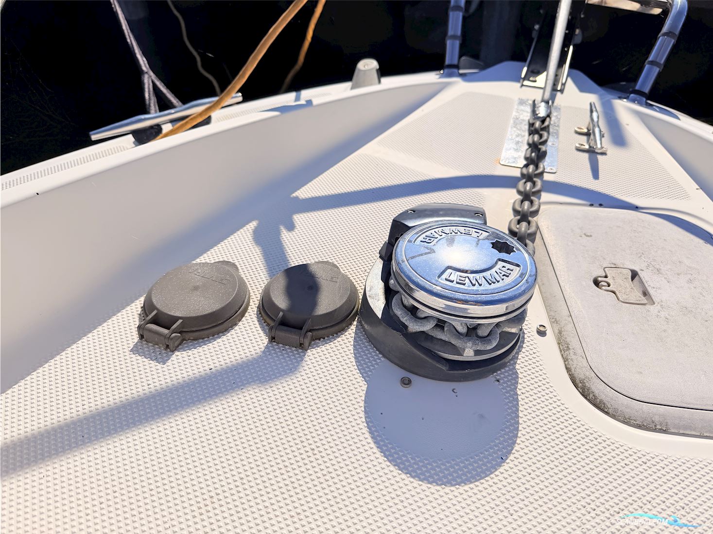 Bayliner 305