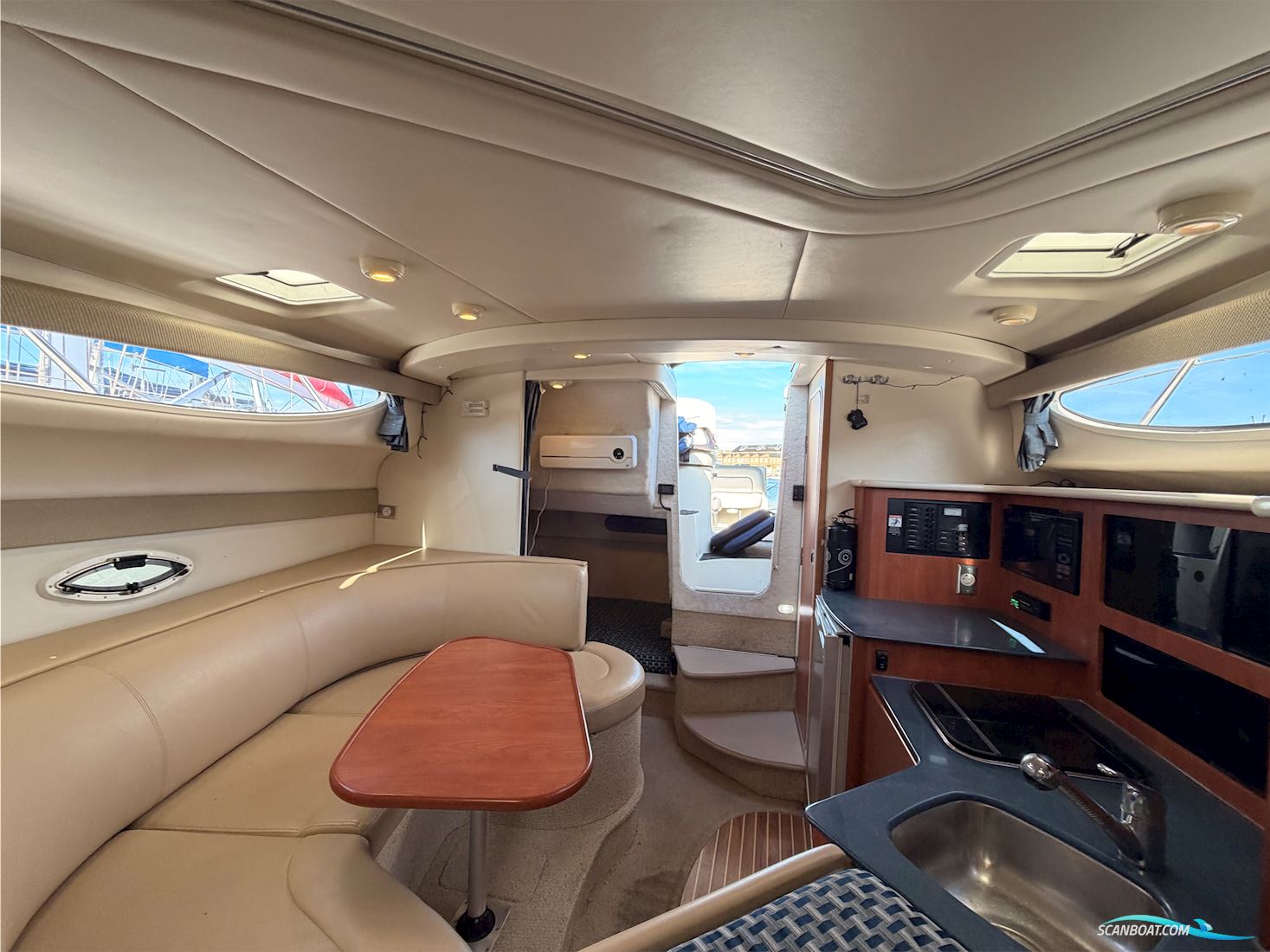 Bayliner 305