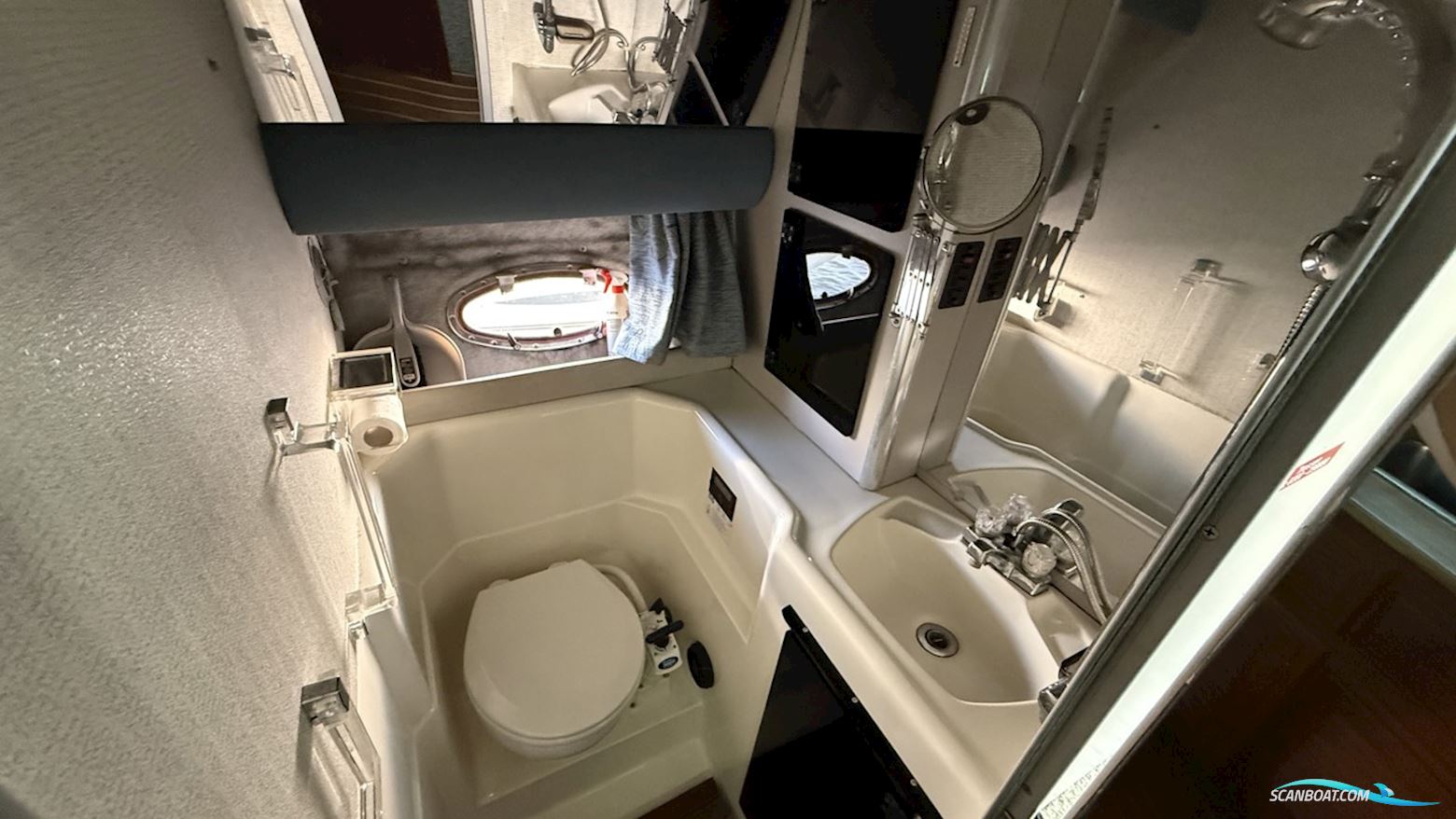 Bayliner 3250 Avanti Sunbridge
