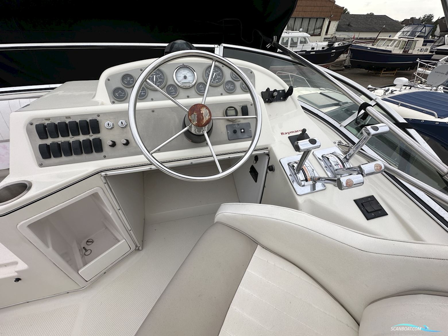 Bayliner 3258
