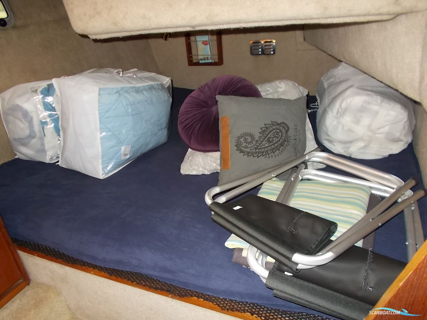 Bayliner 3288 Flybridge Flot Stand