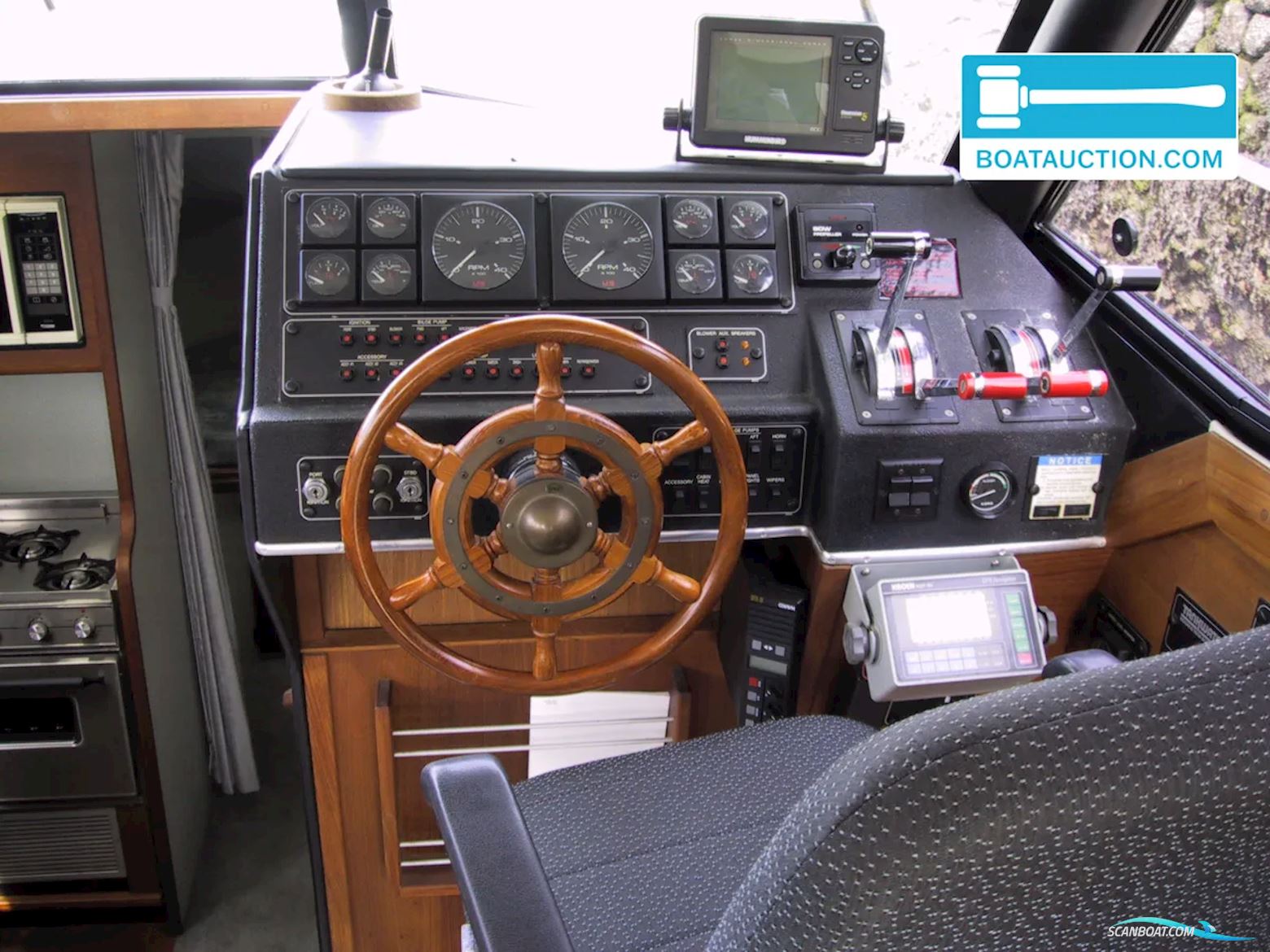 Bayliner 3288