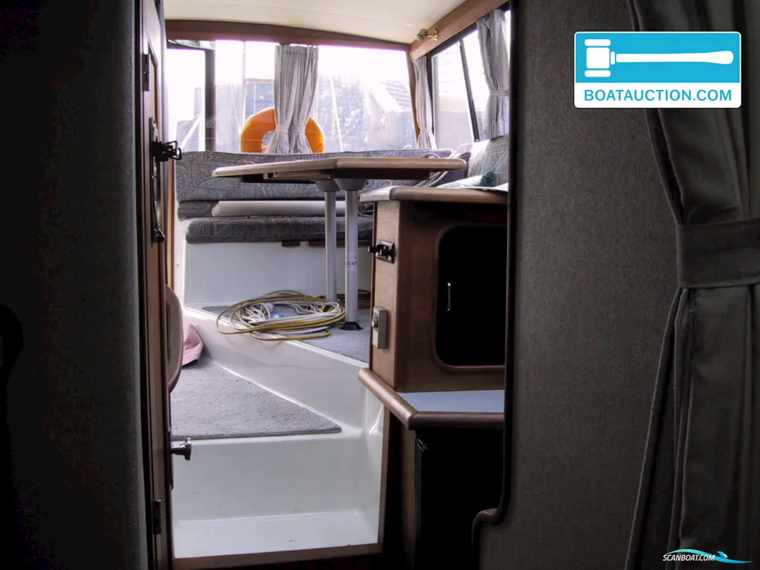 Bayliner 3288