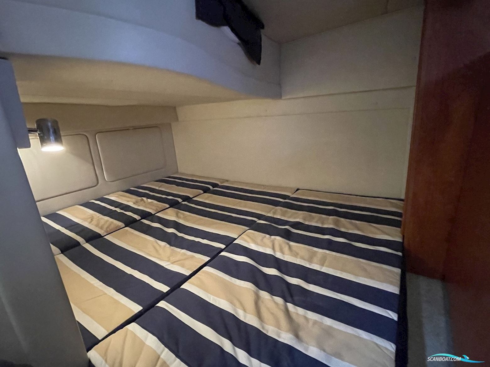 Bayliner 335 Cruiser