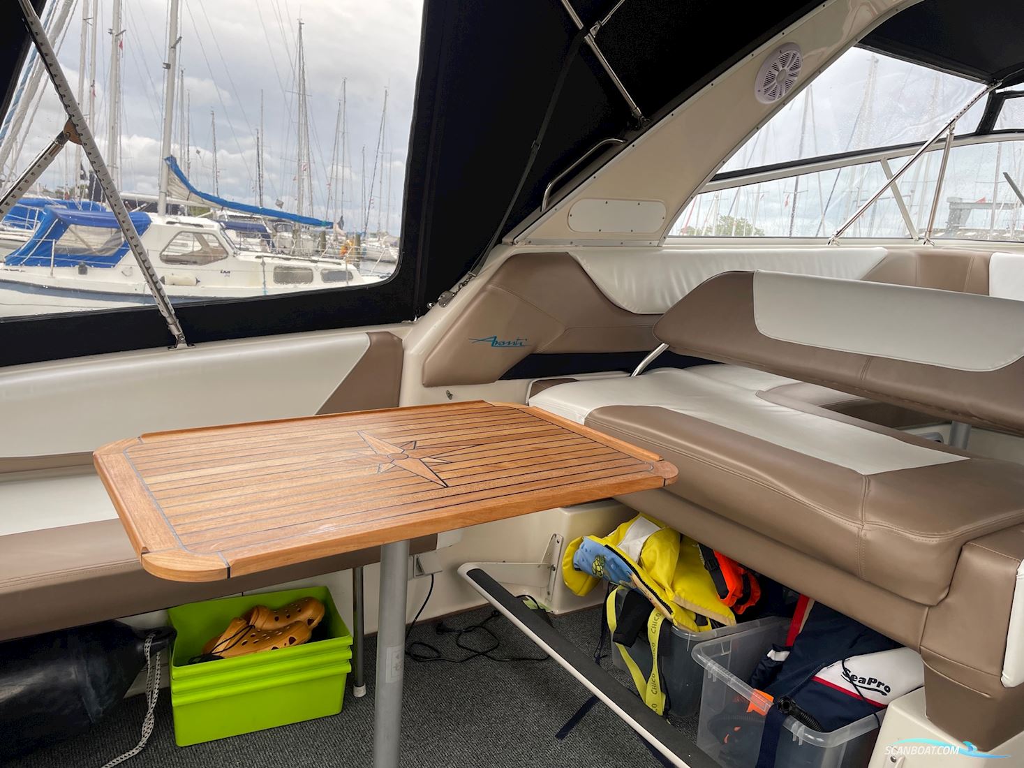 Bayliner 3485 Avanti Express