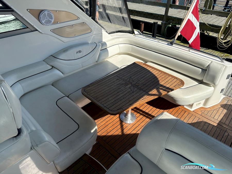 Bayliner 4085 Avanti