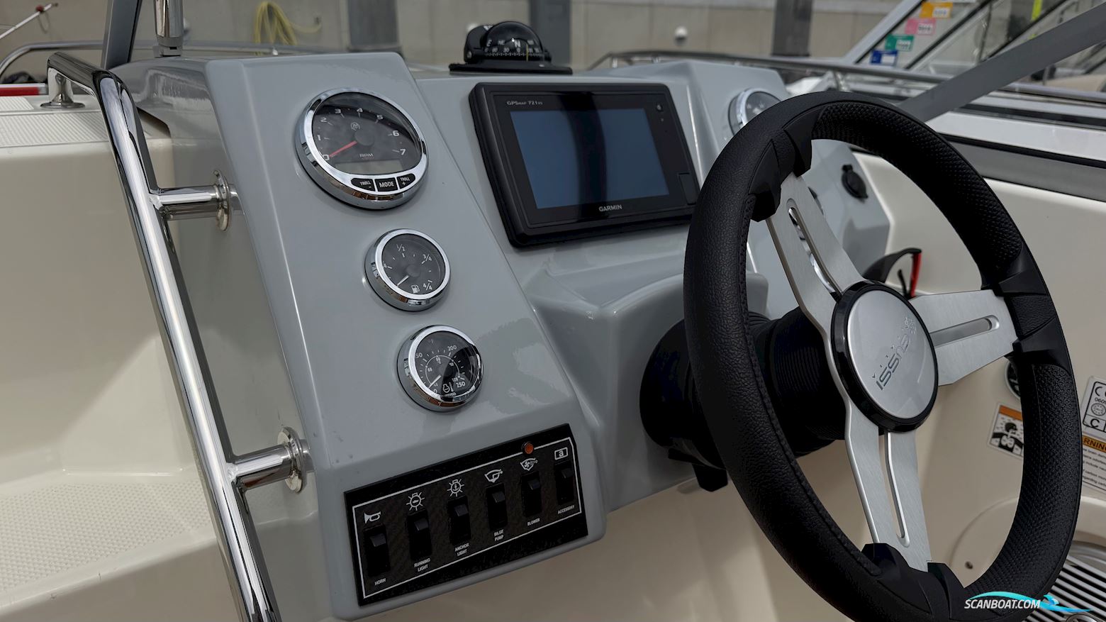 Bayliner 642 Cuddy 2015 – Mercury Diesel 2.0 170 HK