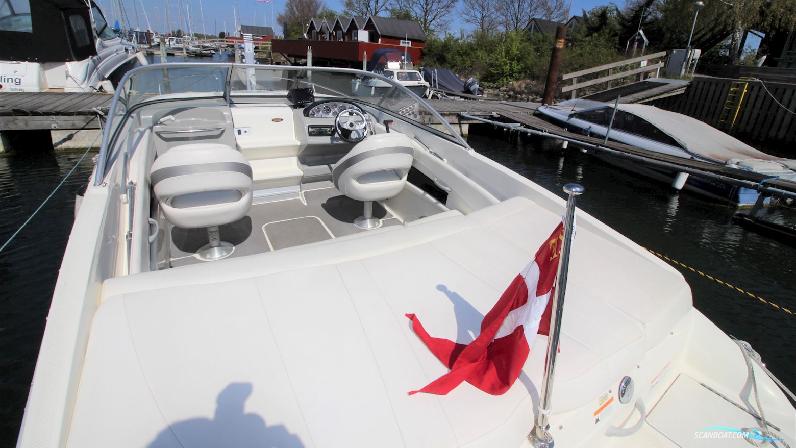 Bayliner 652 Daycruiser