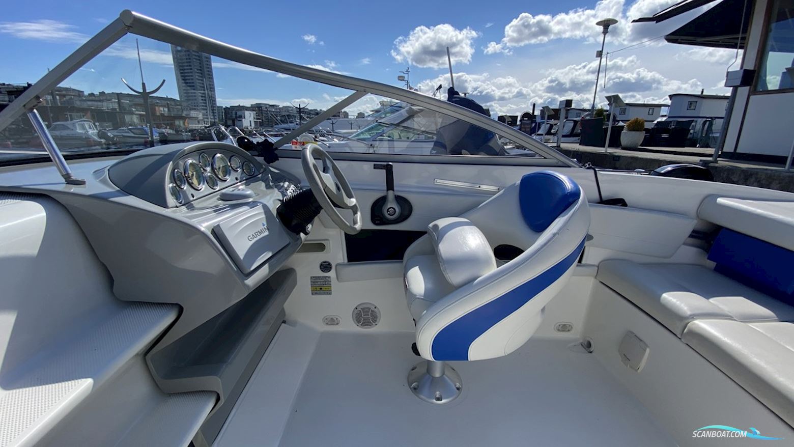 Bayliner 652