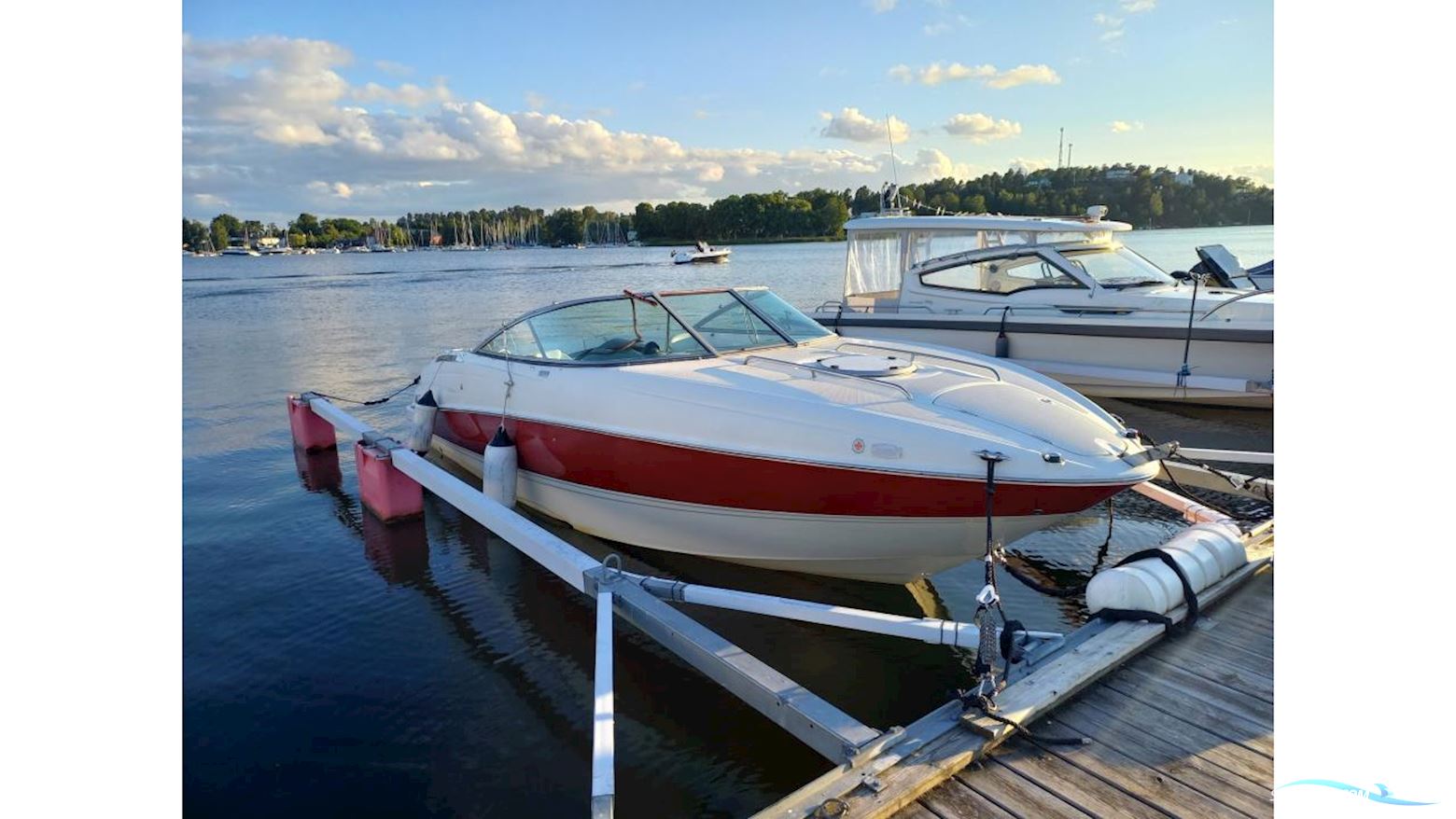 Bayliner 802 Motorbåd 2010, med Mercruiser motor, Sverige