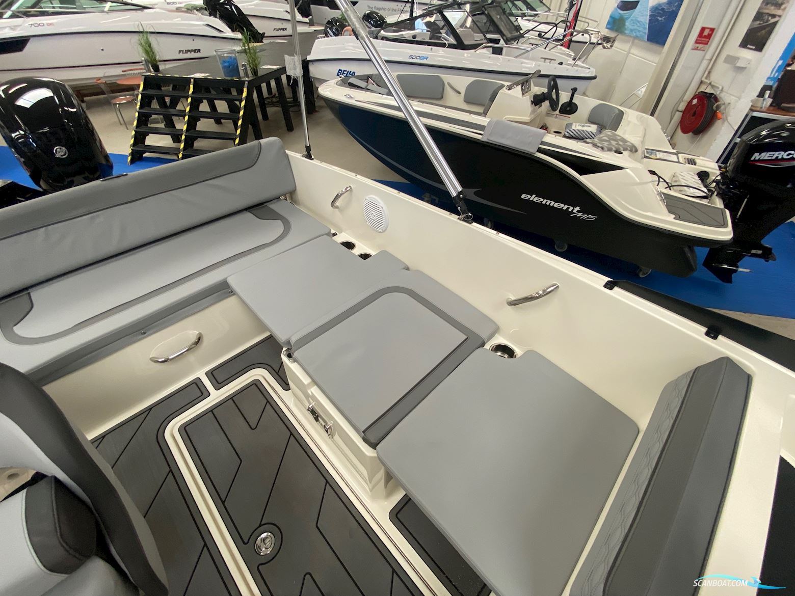 Bayliner Bayliner M19