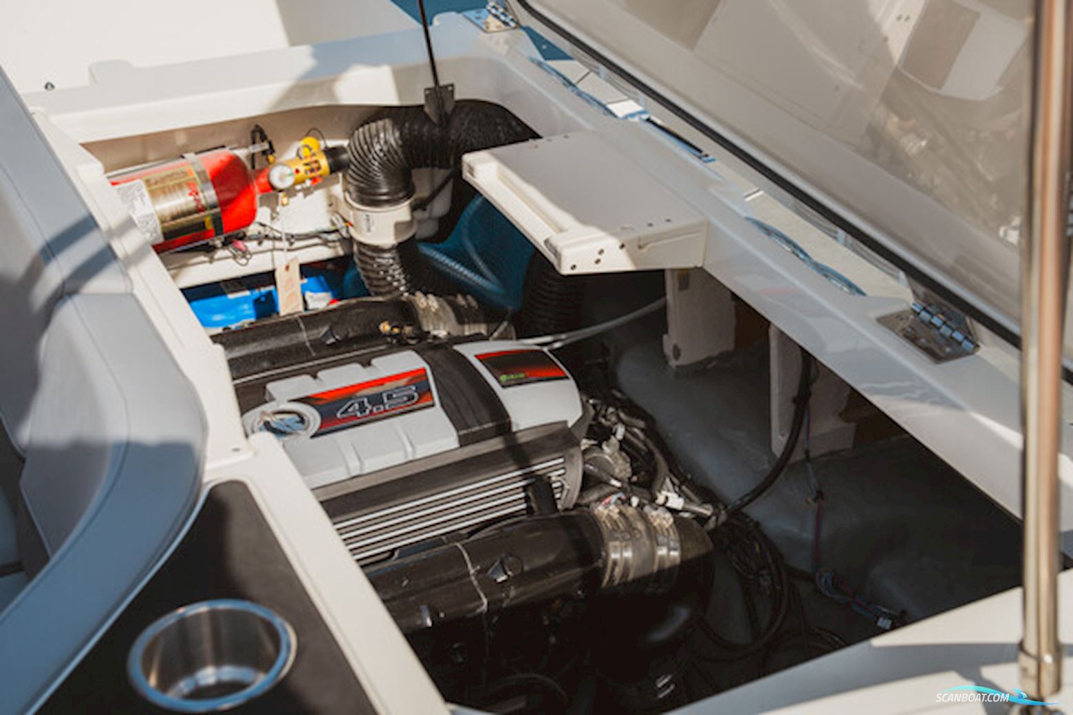 Bayliner C21 Cuddy med Mercruiser sterndrive