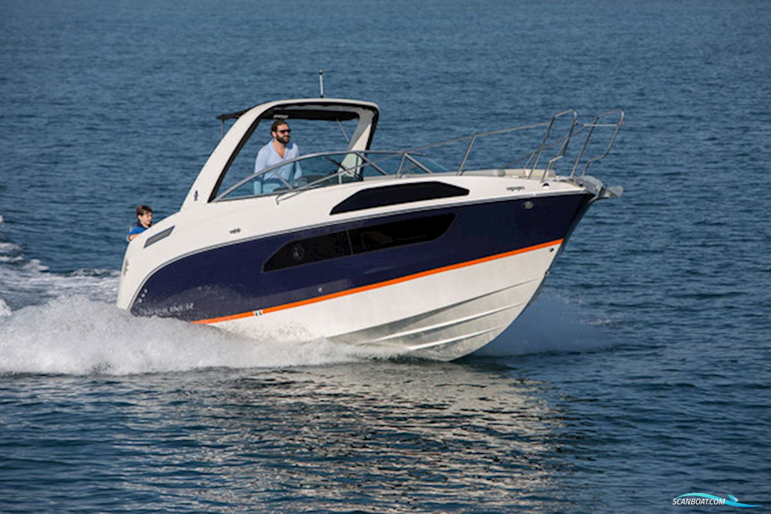 Bayliner Ciera 8 med Mercruiser sterndrive