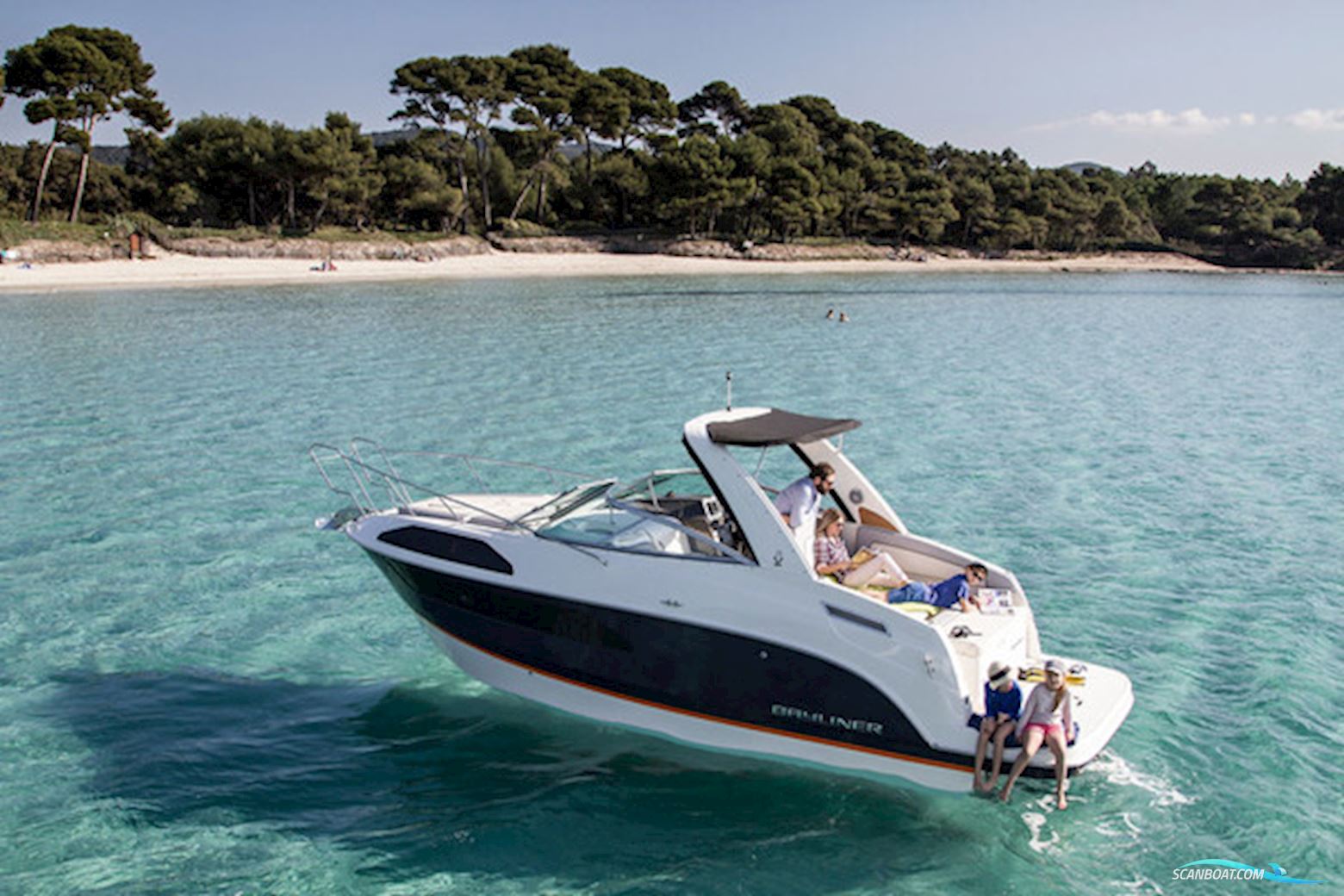 Bayliner Ciera 8 med Mercruiser sterndrive