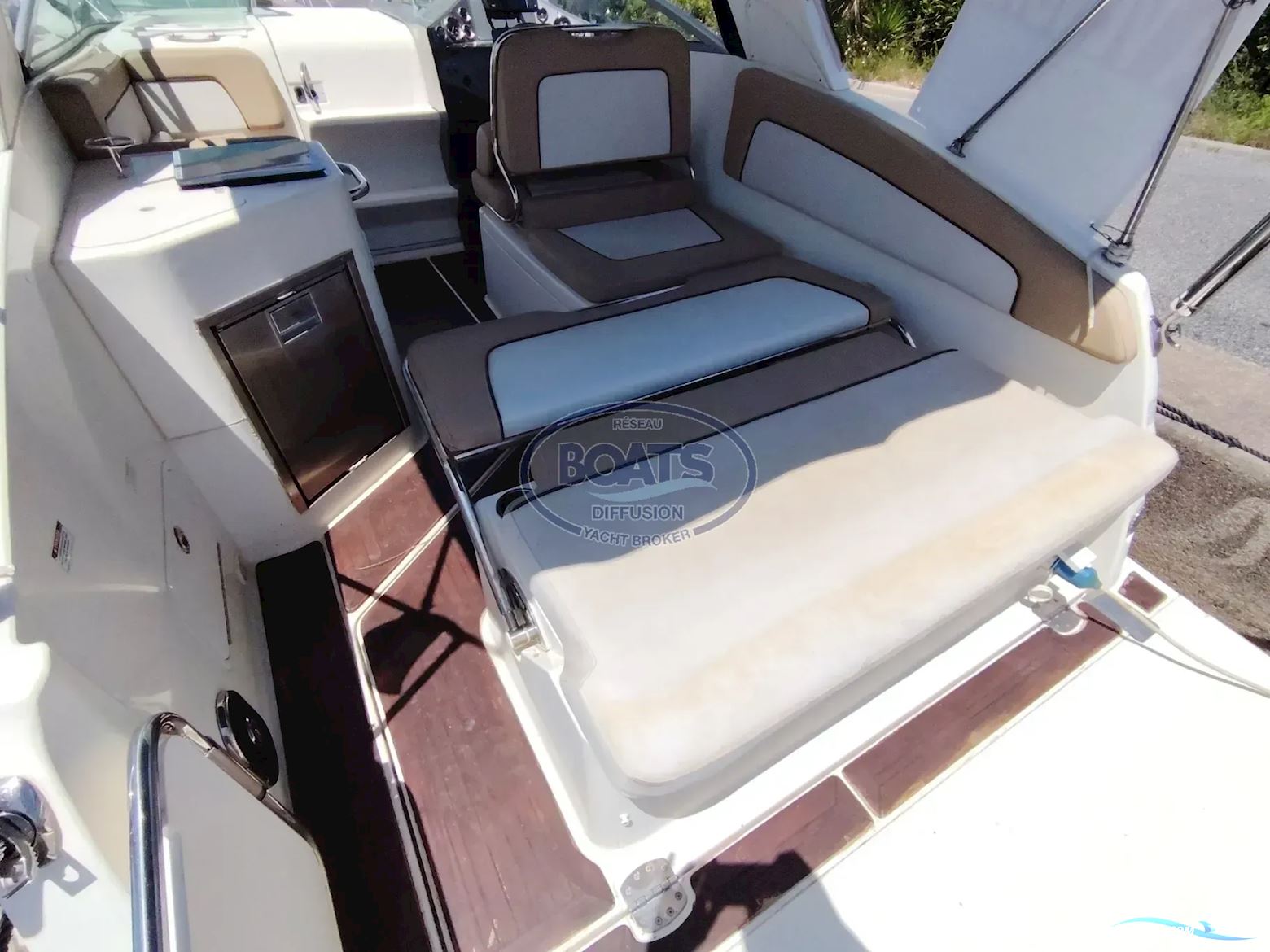 Bayliner Ciera 8