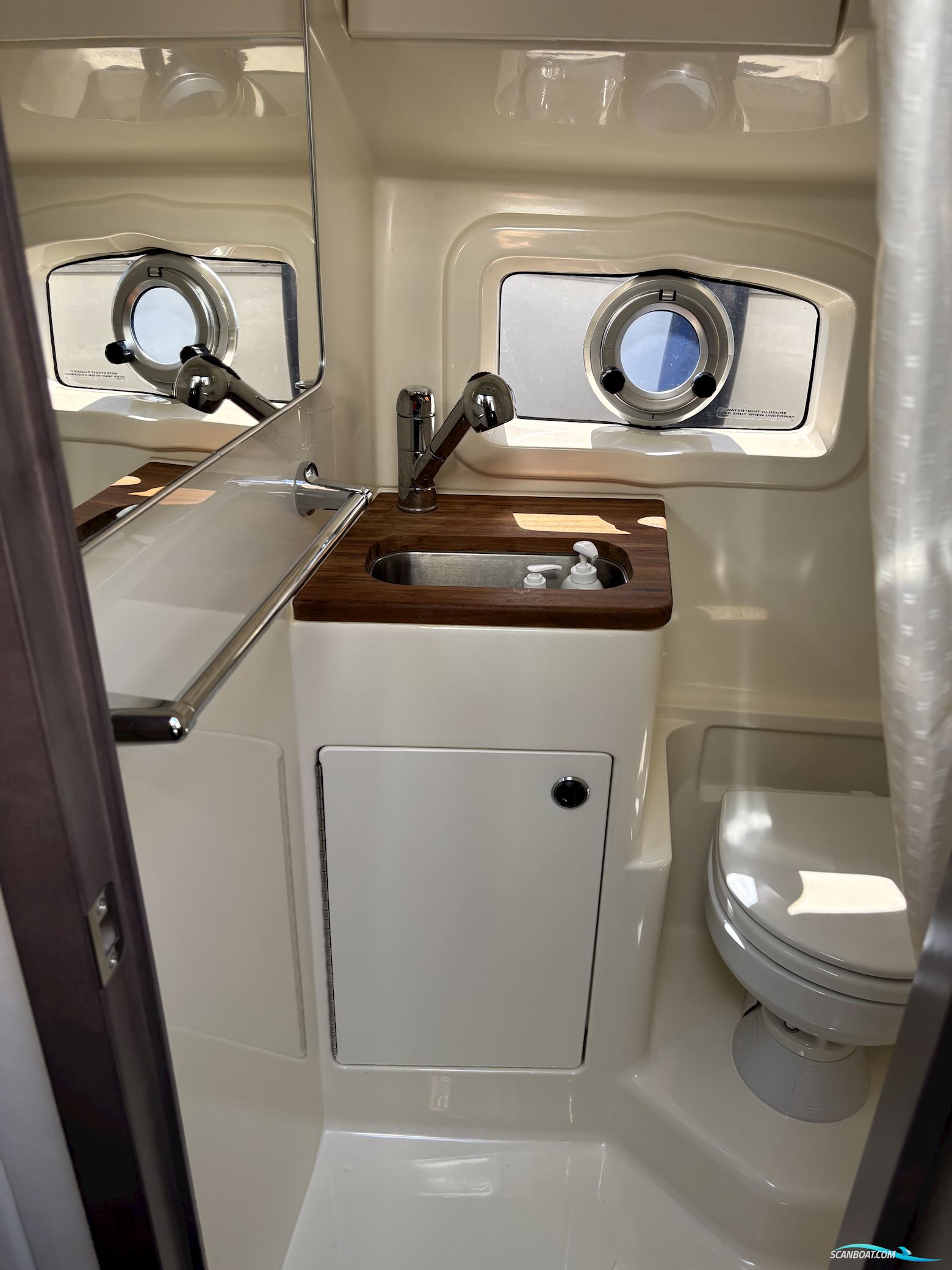 Bayliner Ciera 8