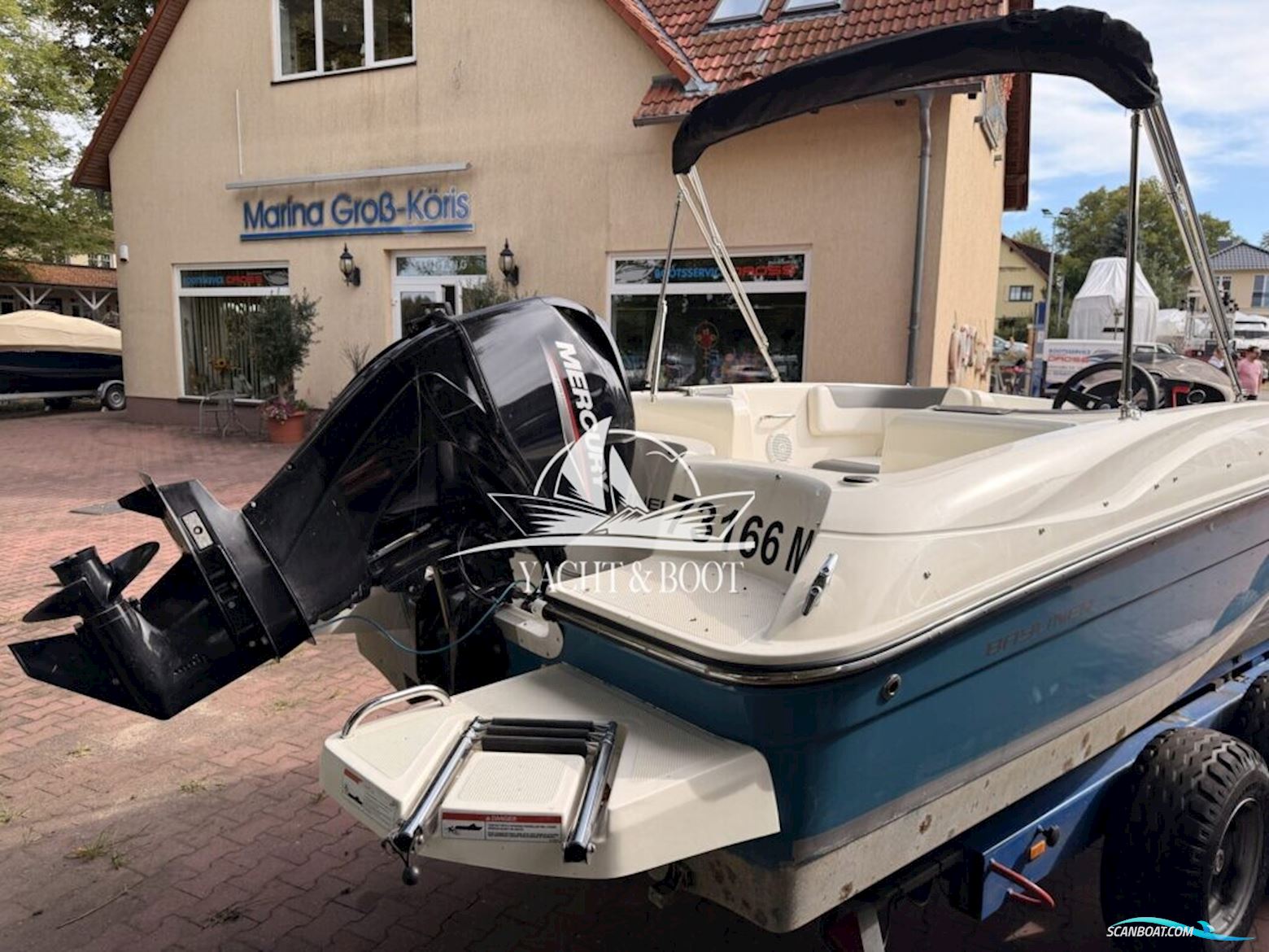Bayliner e16