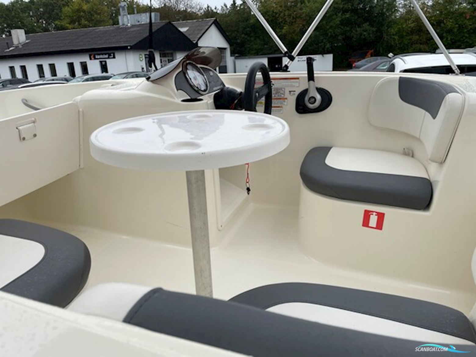 Bayliner E5 Element Med Mercury F80 Elpt Efi og Variant Ocean 1350 kg Trailer