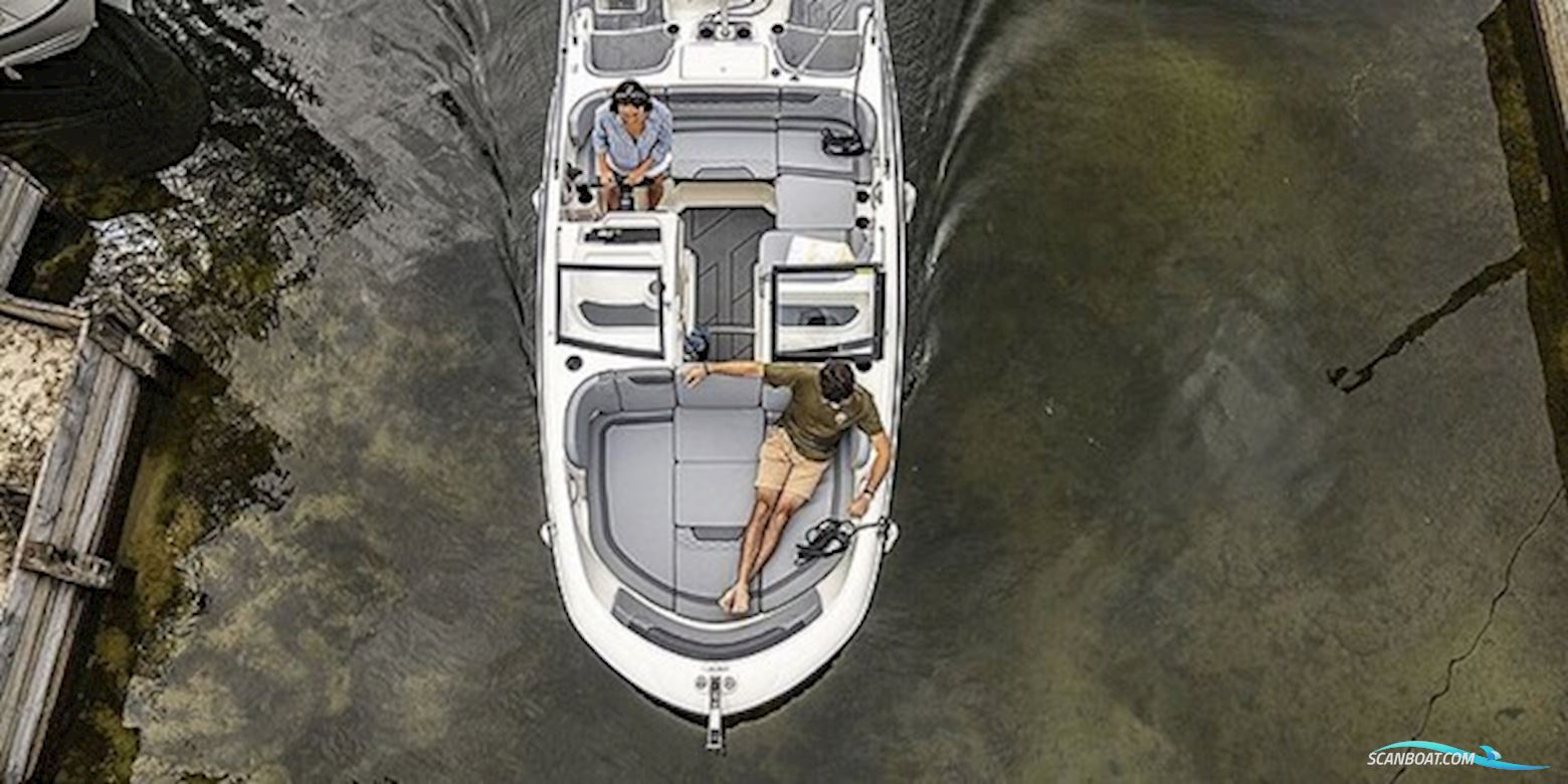 Bayliner M17 Med 100 hk Mercury-Efi 4 Takt 2,1L