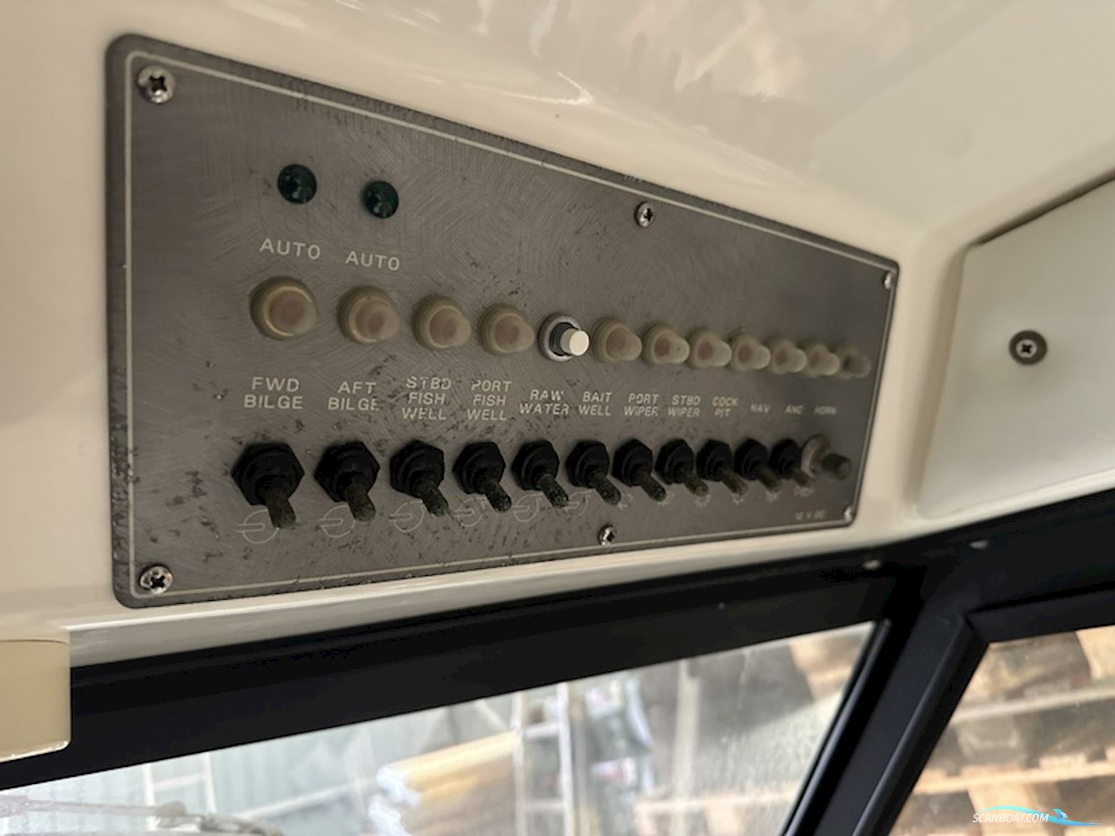 Bayliner Trophy Pro 2359WA