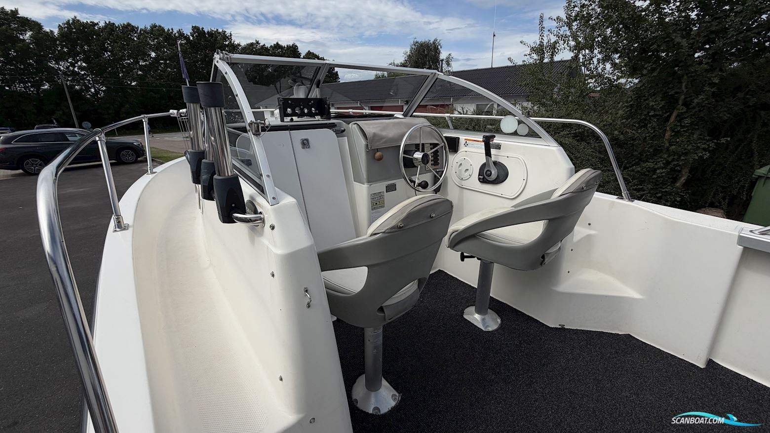 Bayliner Trophy