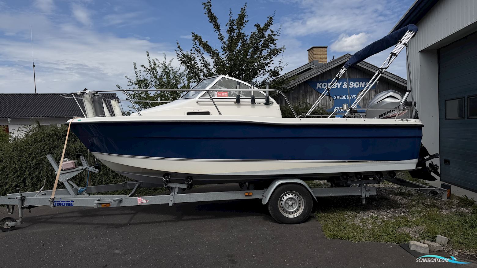 Bayliner Trophy