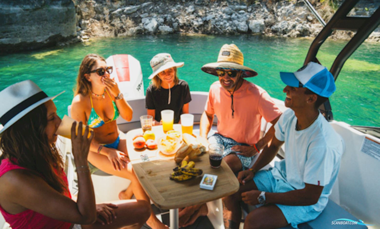 Bayliner V20 BR m/Mercury F150 hk Racing XL DS V6, hvid