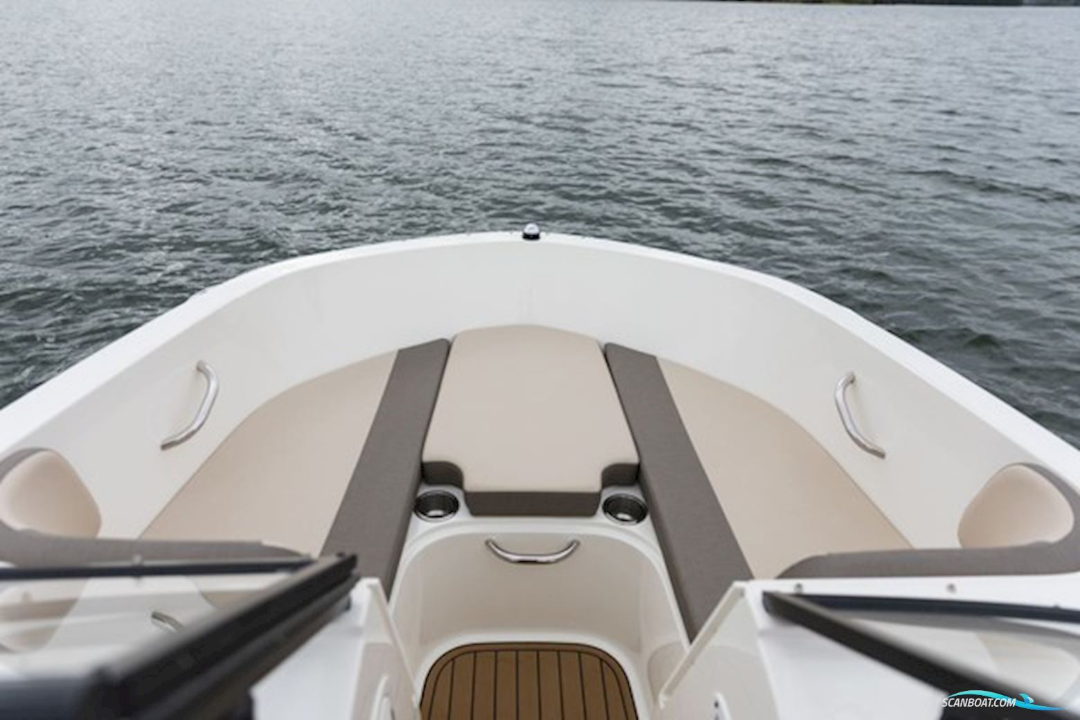 Bayliner VR4 Bowrider med 115hk Mercury 2,1L XL CT - Inkl. ekstra udstyr.