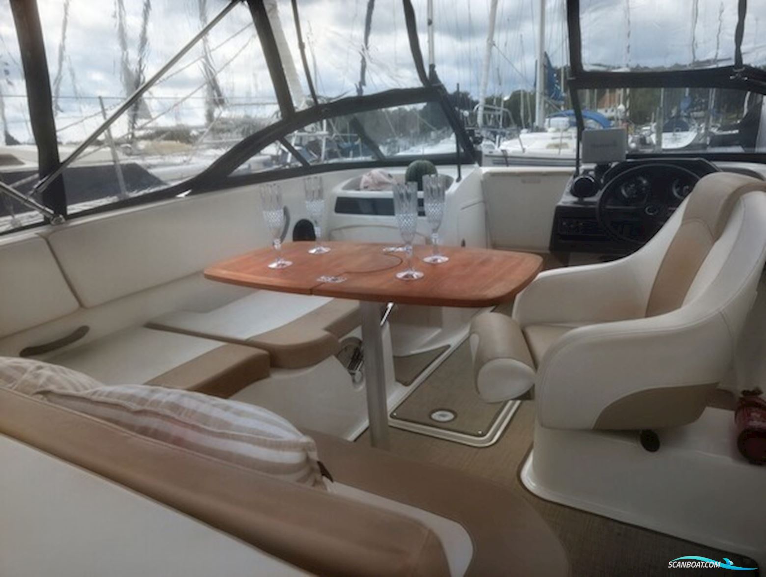 Bayliner VR5 Bowrider 2018 – Klar Til Sommeren i Rungsted Havn