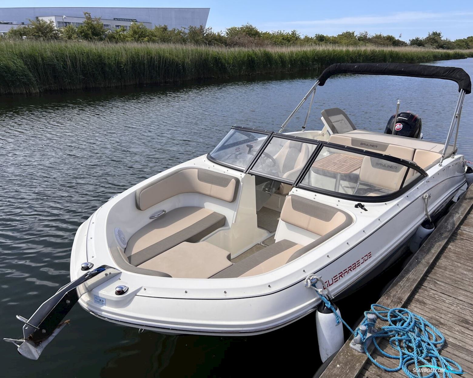 Bayliner VR5 Bowrider