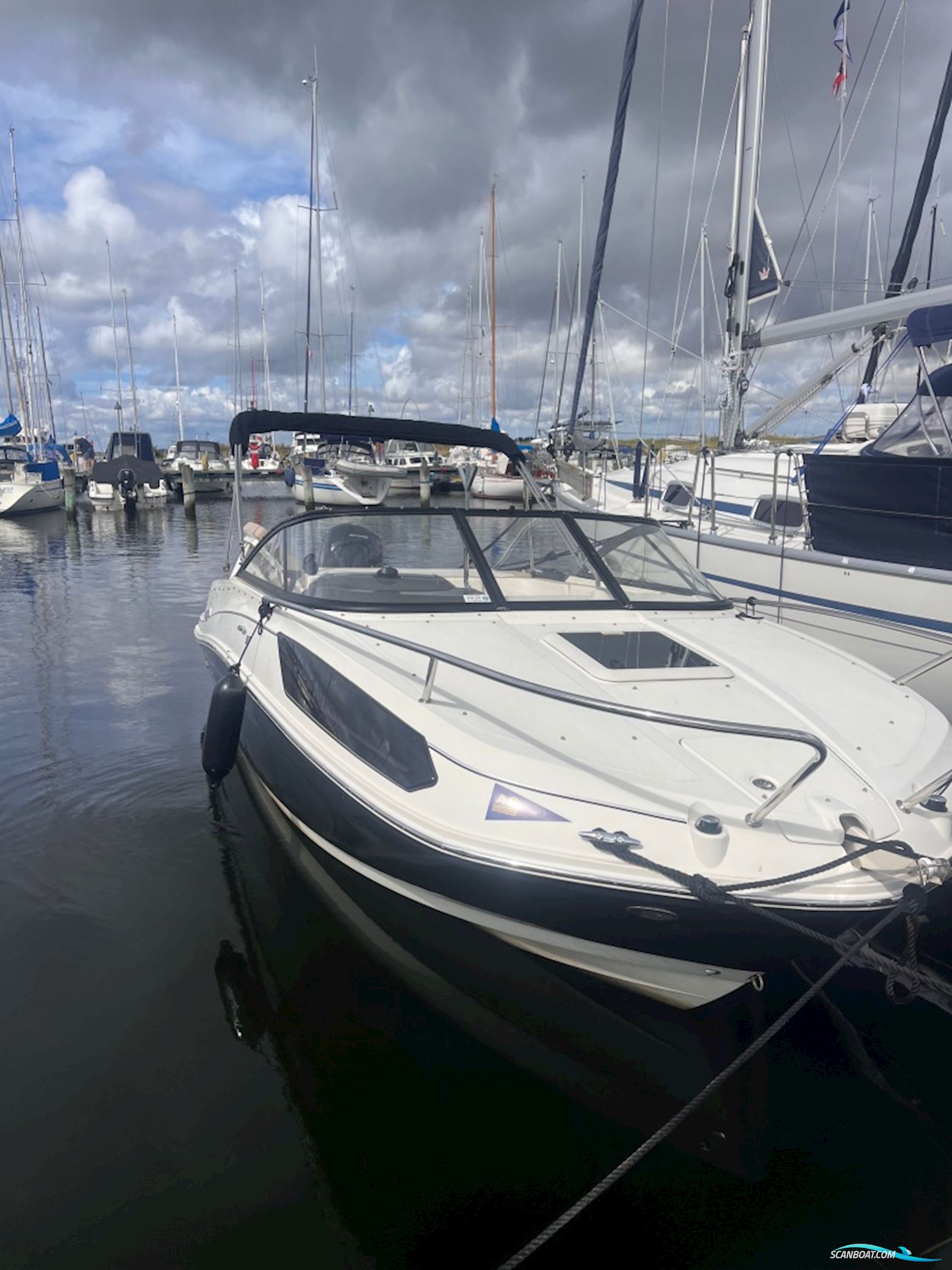 Bayliner VR5 Cuddy  -  SOLGT/SOLD