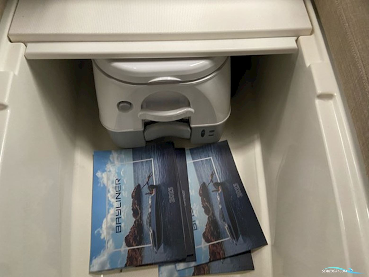 Bayliner VR5 Cuddy, MerCruiser 4.5L MPI...SOLGT