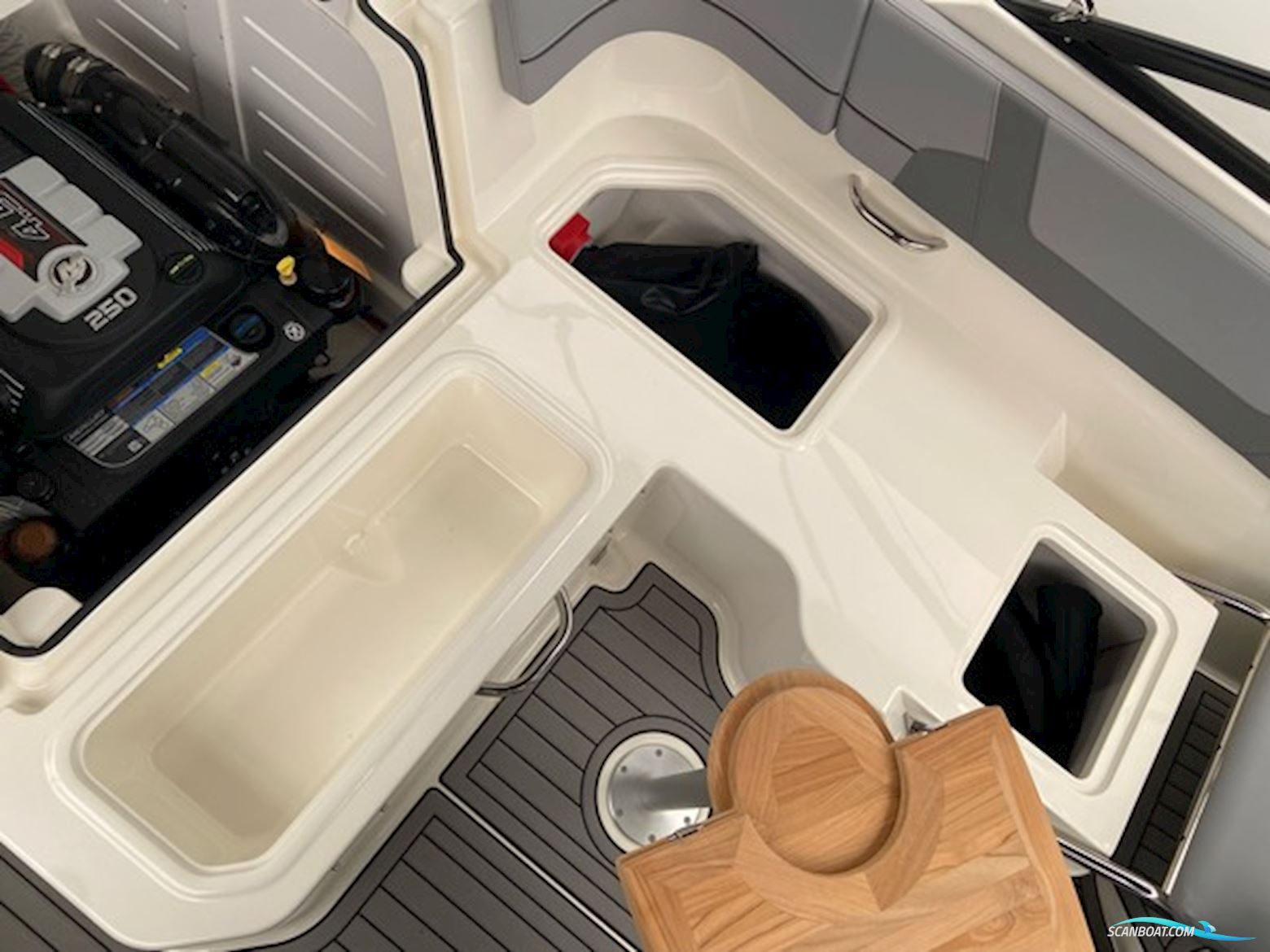 Bayliner VR5 Cuddy, MerCruiser 4.5L MPI...SOLGT