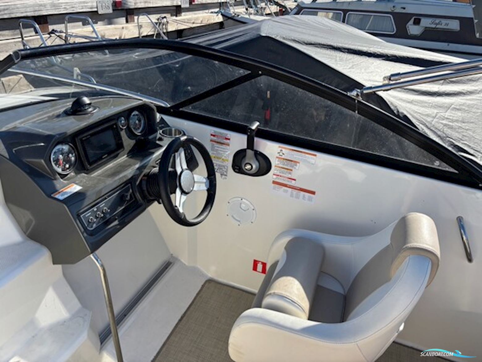 Bayliner VR5 Cuddy – Mercury 150 hk – 2018