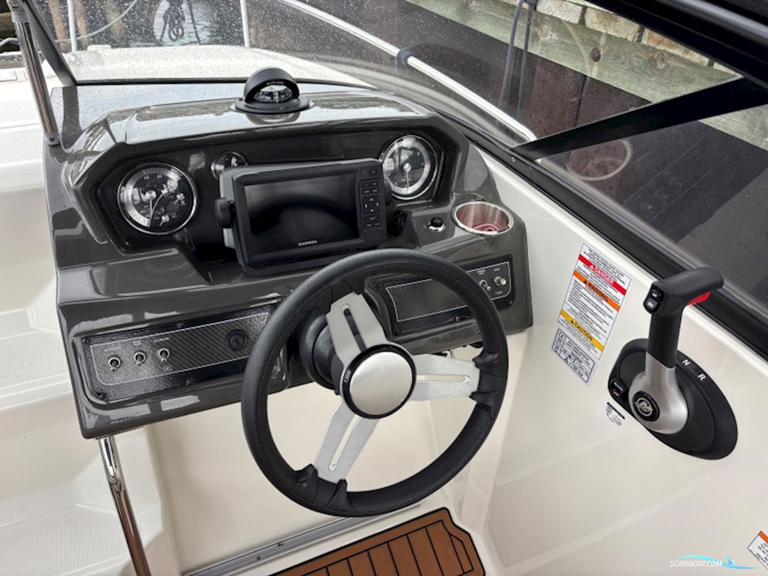 Bayliner VR5 Cuddy OB